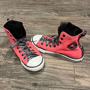 Pink and black tulle converse